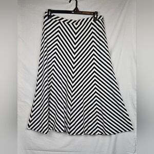 Viyella Women's‎ Navy Blue Stripped Maxi Skirt  Sz L Nautical Classic Resort